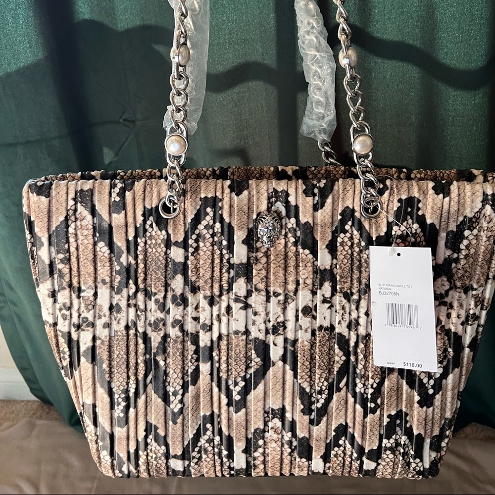 NWT Betsey Johnson Slithering Skull Tote